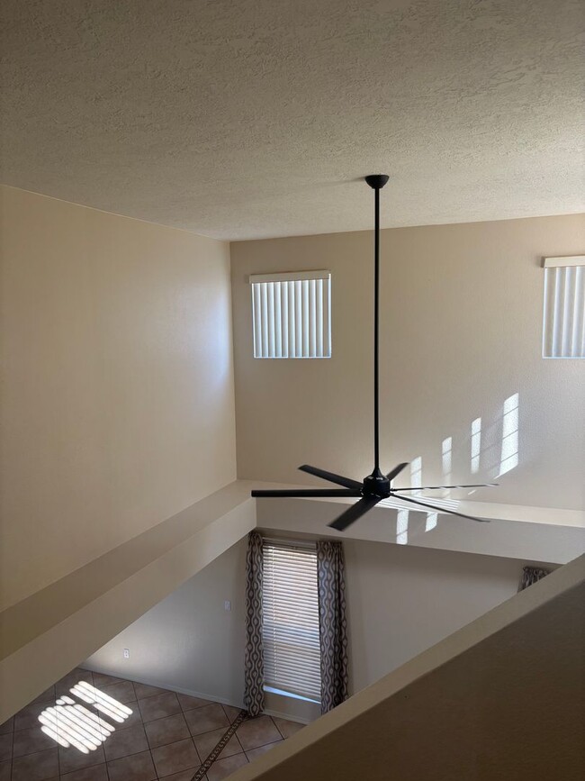 Building Photo - Charming 4-Bedroom Home in a Prime Location!