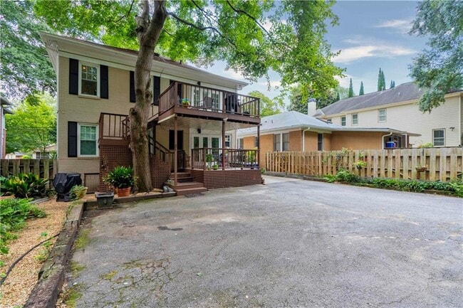 Building Photo - 850 Charles Allen Dr NE
