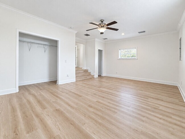 Building Photo - 2714 W Palmetto St