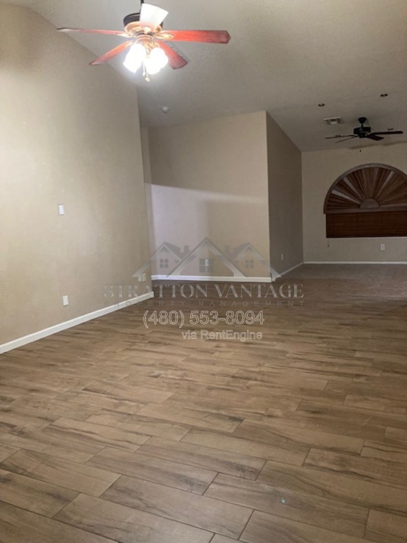 Building Photo - 4445 E Amarillo Dr