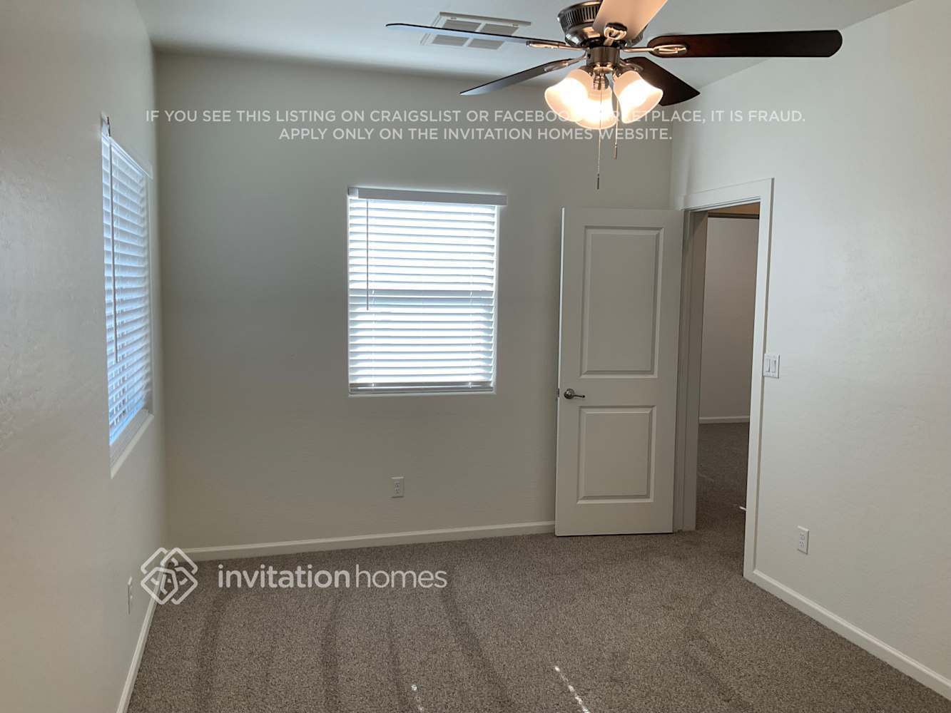 Building Photo - 16440 S 10th St