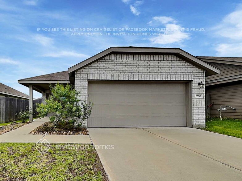 Primary Photo - 22292 Stoney Ravine Dr