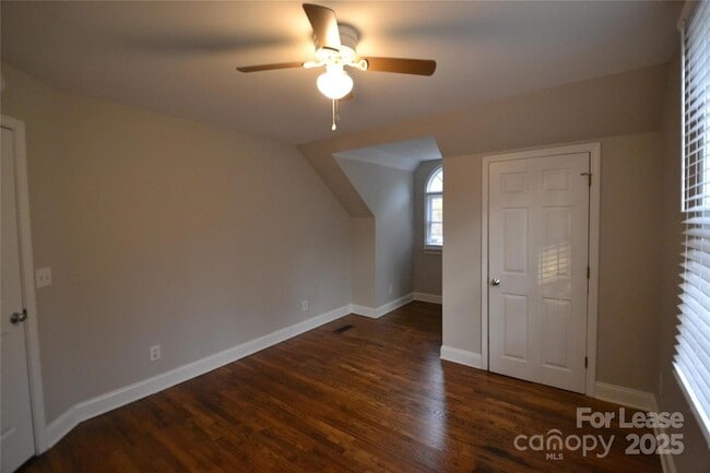 Building Photo - 9024 McElroy Rd