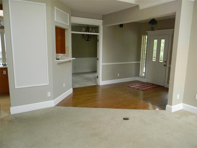 Building Photo - 416 Roland Dr