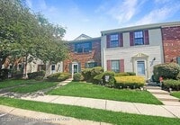Building Photo - 269 Bromley Pl