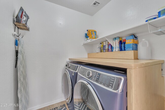 Building Photo - 16029 N 171st Dr