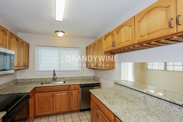 Building Photo - 120 Callender Dr