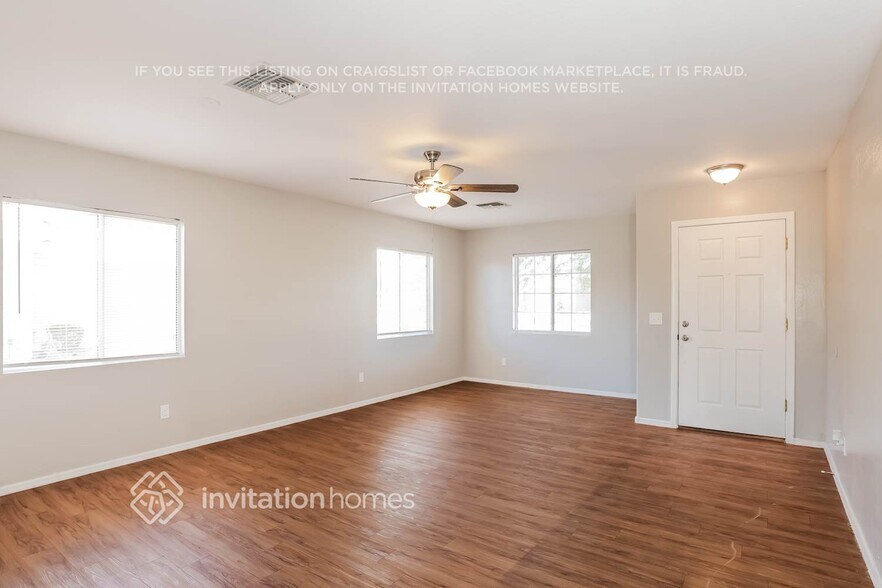 Building Photo - 12417 N 127th Dr
