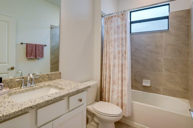 Building Photo - 11336 Canopy Loop