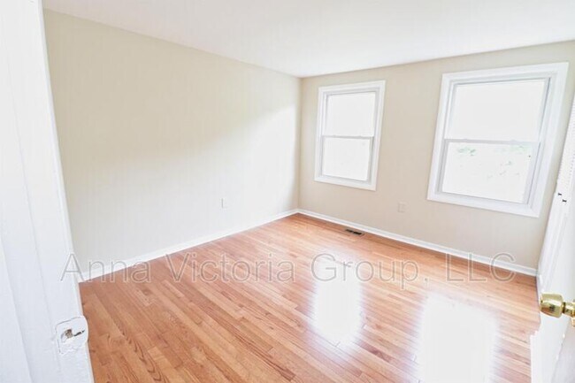 Building Photo - 12417 Asbury Dr