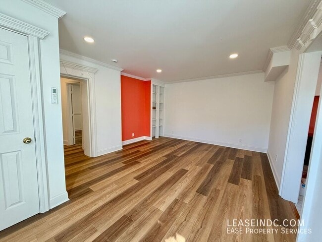 Building Photo - 513 N Street NW-