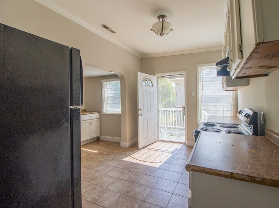 Building Photo - 4011 Walnut Ave SW