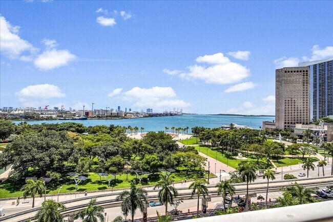 Building Photo - 50 Biscayne Blvd