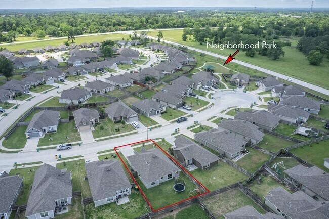 Building Photo - 122 Scenic Hills Ct