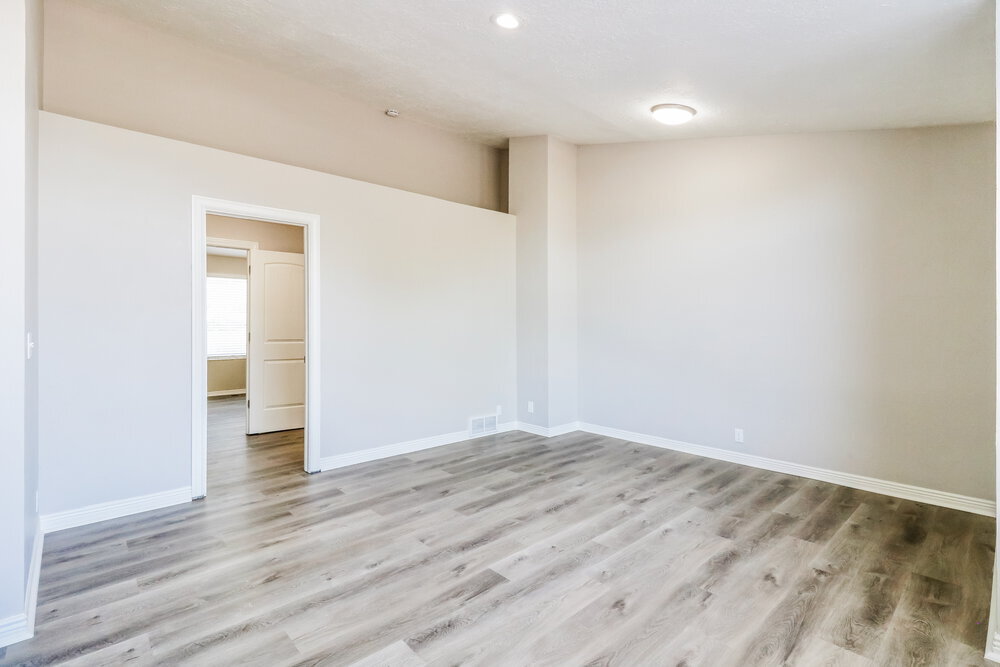 Building Photo - 6166 Eagle Nest Dr