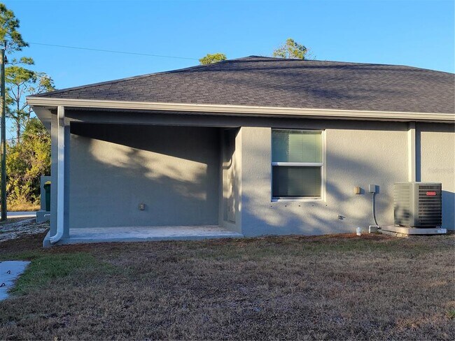 Building Photo - 12007 Henley Ave