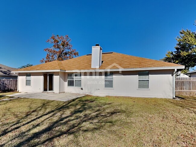 Building Photo - 3389 Westfield Dr