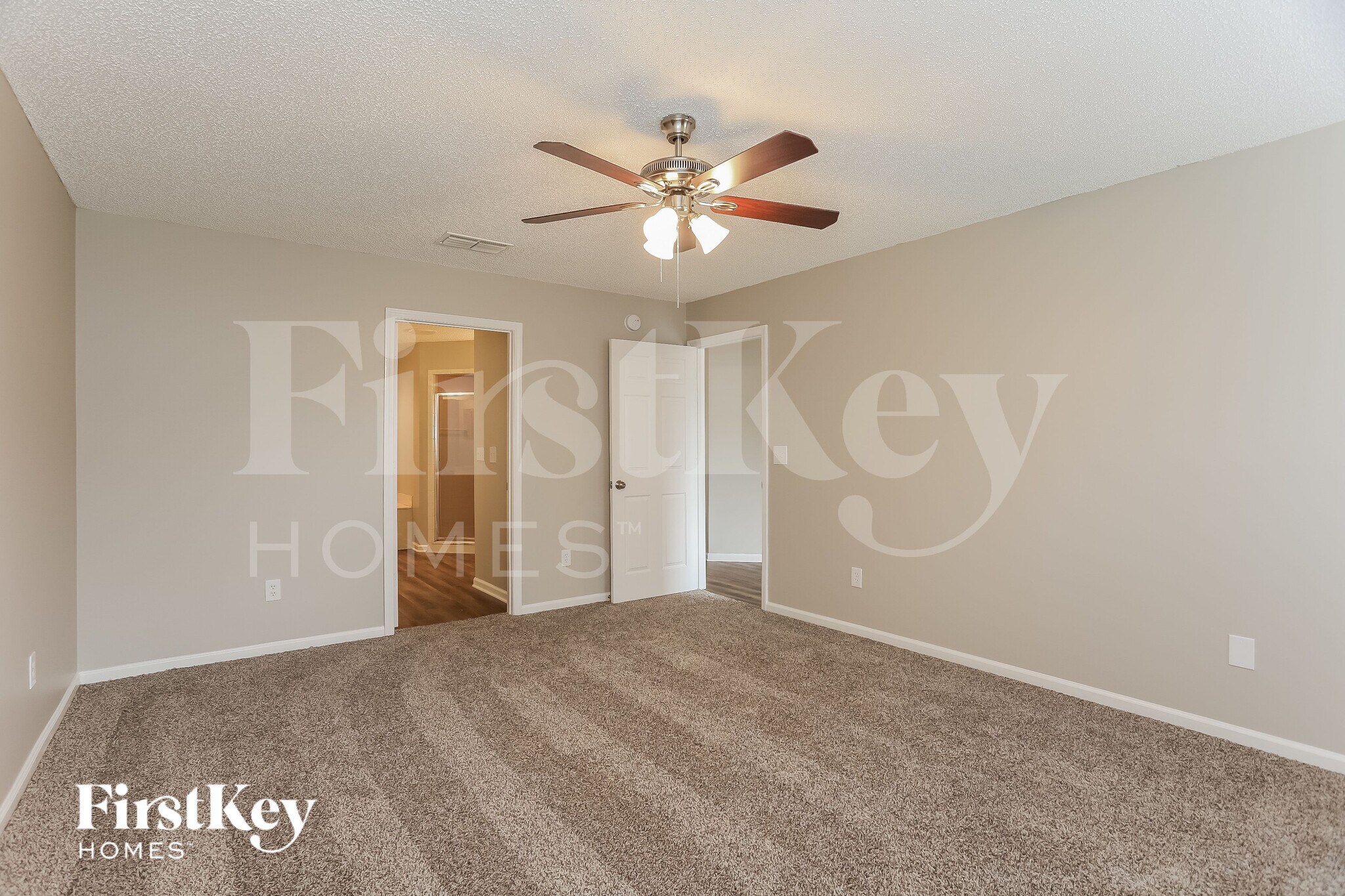 Building Photo - 12759 Bentwater Dr