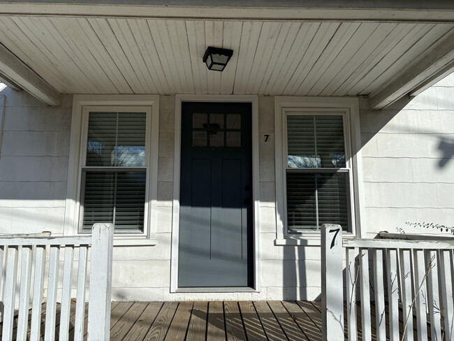 Front Door/Porch - 7 Greenwood St