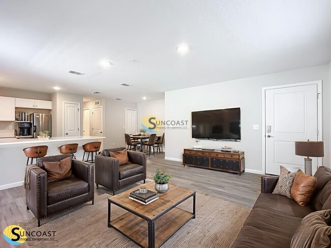 Building Photo - 6499 Breezy Oaks Wy