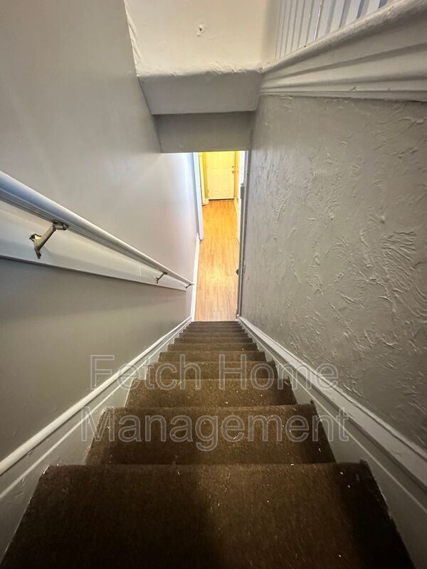 Building Photo - 512 Spruce St