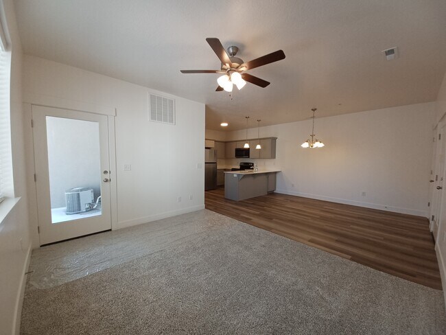 Building Photo - 1984 N 3410 W