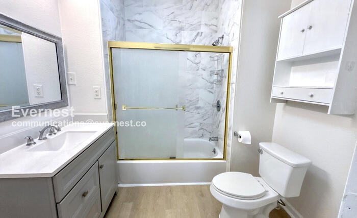 Building Photo - 1302 Ryon St