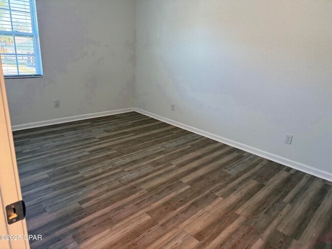 Building Photo - 130 Beulah Ave