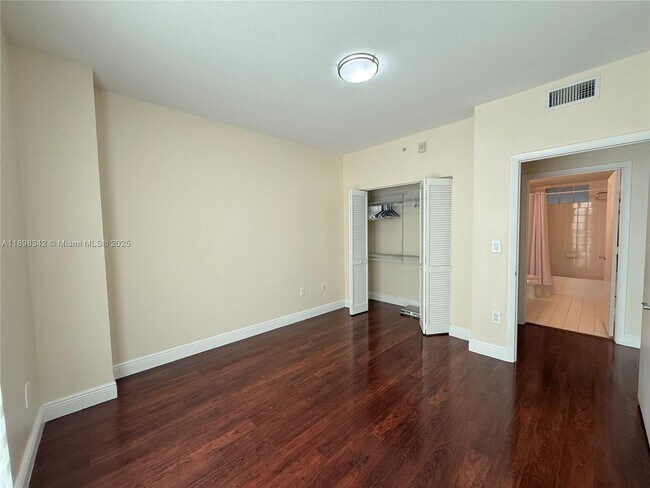 Building Photo - 7275 SW 90th Way