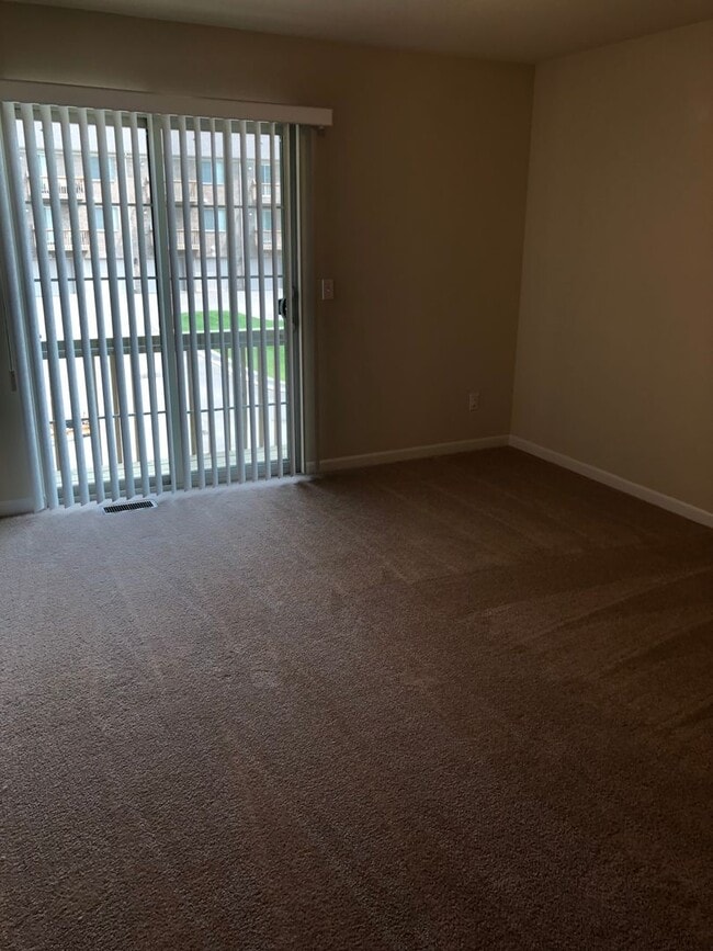 Building Photo - The Manhattan