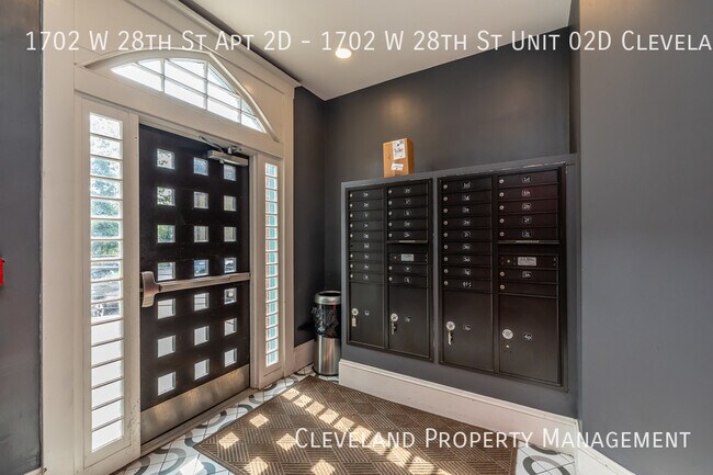 Building Photo - Modern Ohio City Studio Apartment