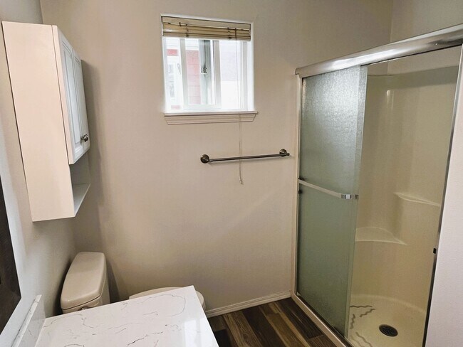 Building Photo - 3-Bedroom Home in vibrant Kenton neighborh...