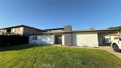 Building Photo - 1012 W F St