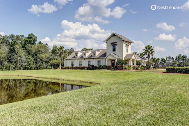 Building Photo - Five Bedrooms in Yulee's TCP!