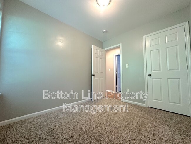 Building Photo - 1463 Hidden Stream Ct