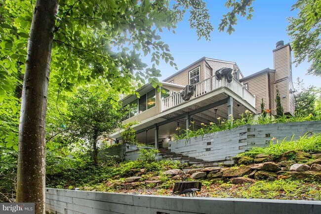 Building Photo - 3434 Fort Lyon Dr