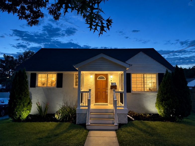 Night Lights - 12728 Gould Rd