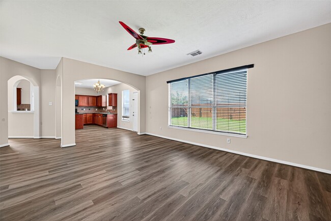 Building Photo - 25119 Florina Ranch Dr