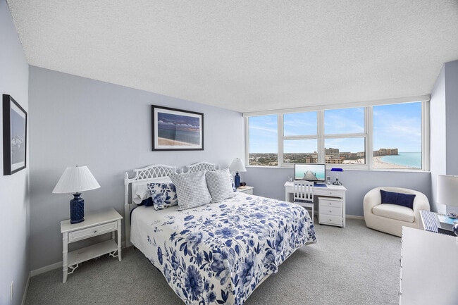 Building Photo - 58 N Collier Blvd