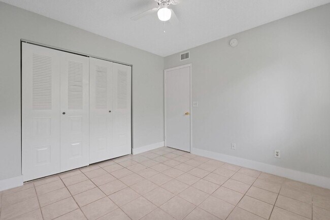 Building Photo - 9166 W Atlantic Blvd