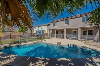 Building Photo - Sahuarita Beauty!