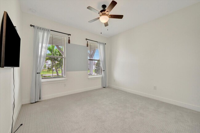 Building Photo - Del Webb Bayview Home, Active 55+ Communit...