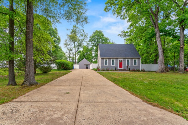Building Photo - 5713 Dawes Ave