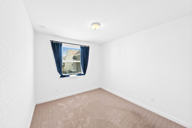 Building Photo - Bright and Modern Two-Story in One of San ...