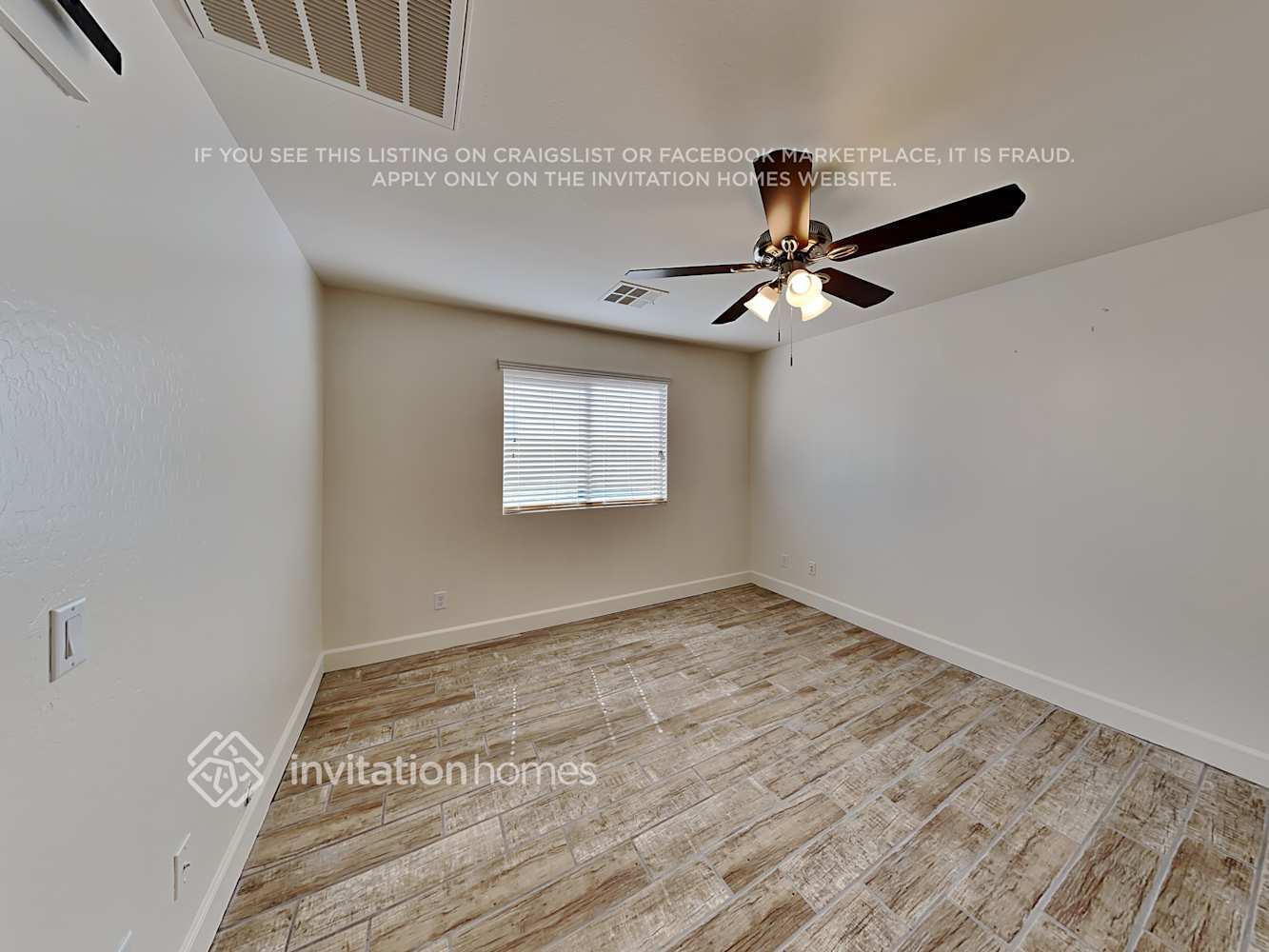 Building Photo - 6731 W Desert Ln