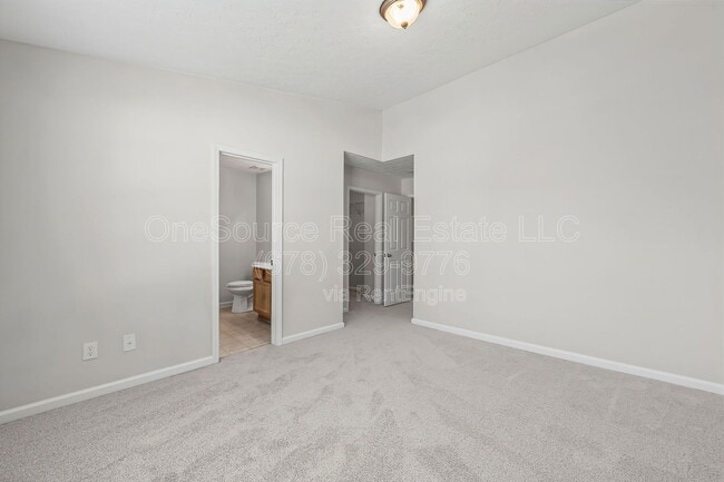 Building Photo - 2733 Vining Ridge Terrace