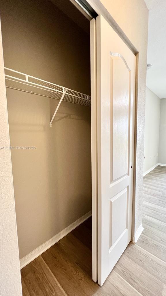 Building Photo - 124 SW Peacock Blvd