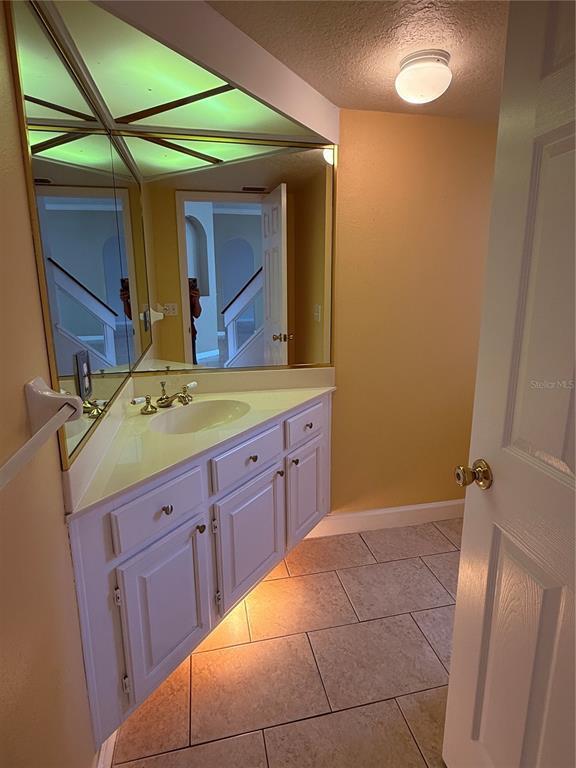 Building Photo - 14300 Dulcimer Ct
