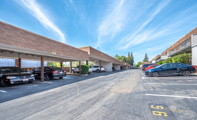 Building Photo - 3641 Clayton Rd