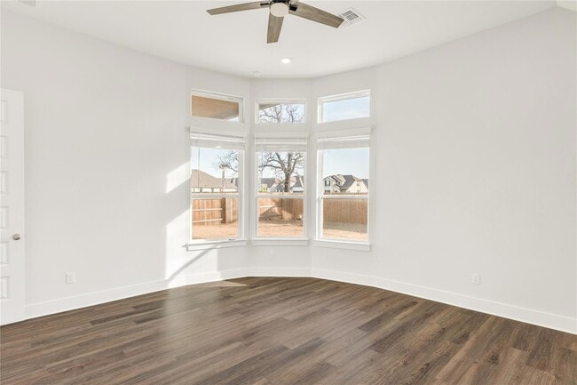 Building Photo - 2216 Bellisa Vis Dr